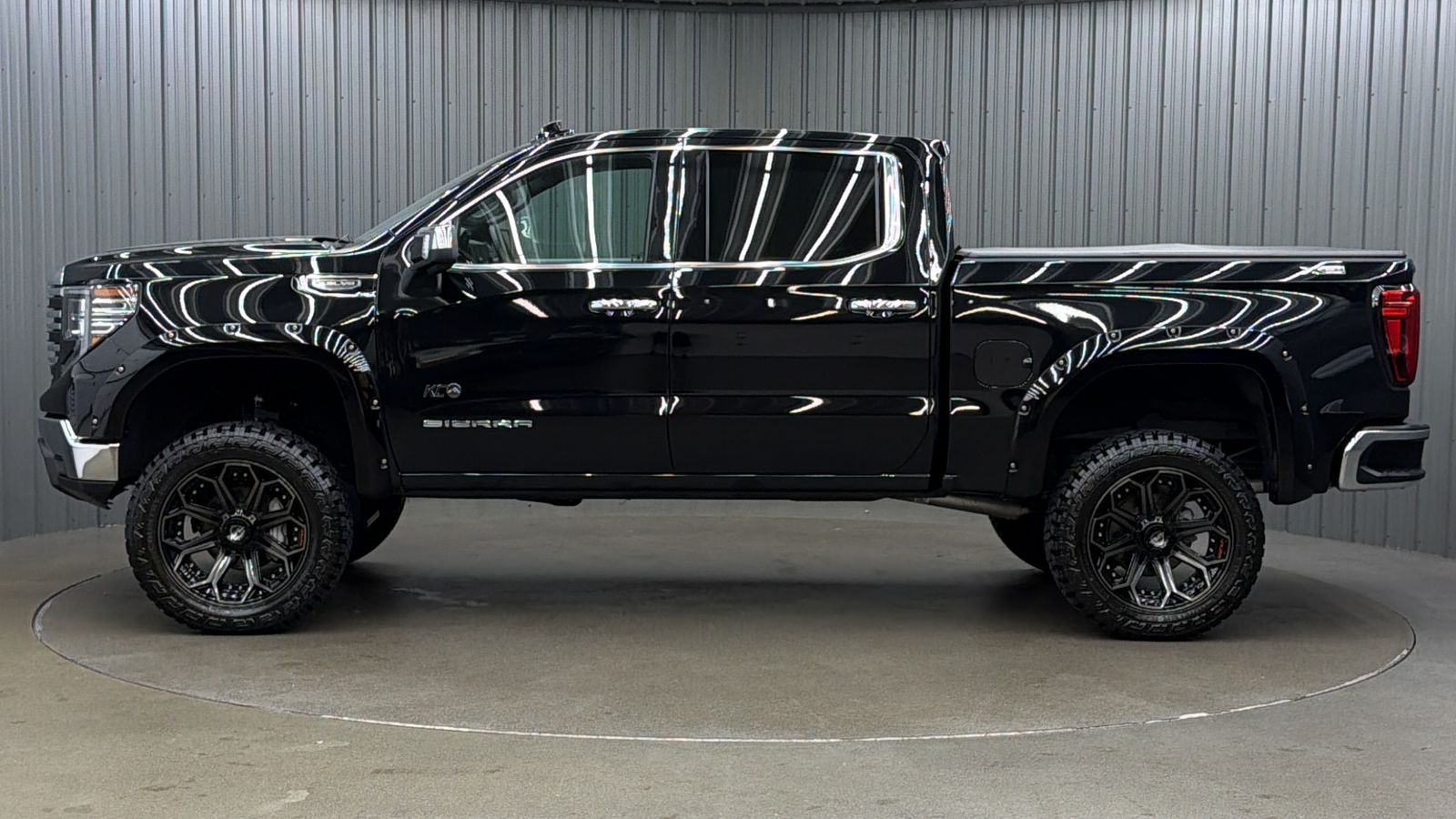 gmc sierra 1500 2024 3GTUUDED7RG114952 image gmc sierra 1500 2024 3GTUUDED7RG114952 image